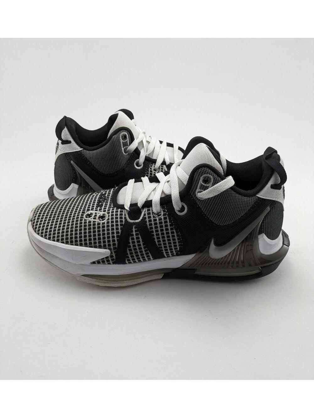 Mens Nike LeBron Witness 7 Black White Basketball Shoes DM1123-100 Size 10.5